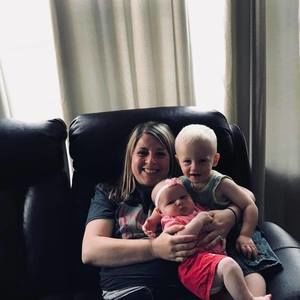 Meet your Posher, Kayla